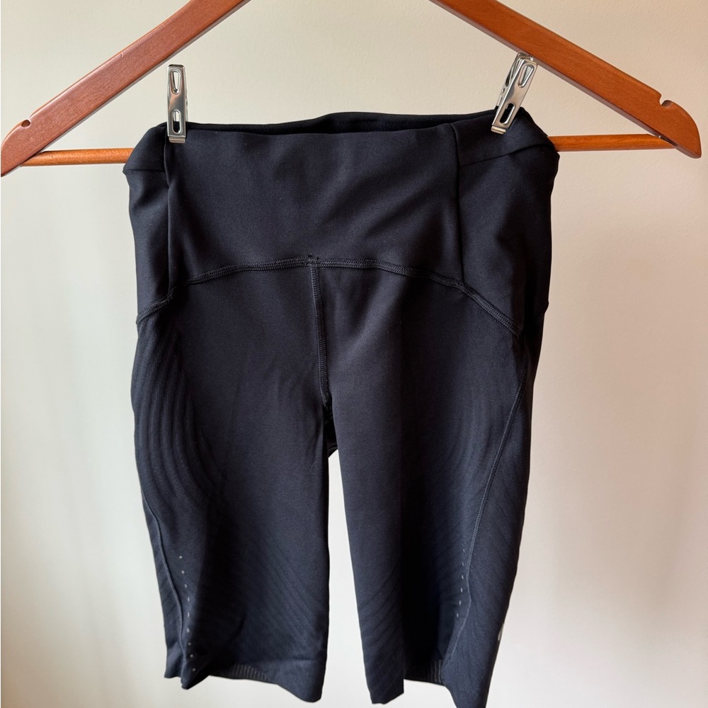 Lululemon SenseKnit Running High-Rise Short 10"